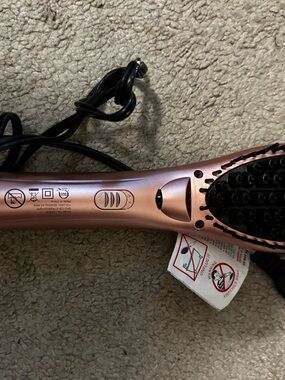 Cortex Beauty Ceramic Heated Straightening Brush for Women